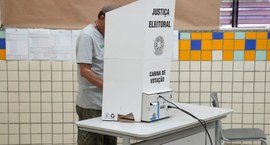 Apesar do aumento da abstenção, mais de 1,8 milhão de eleitores do Distrito Federal participaram...
