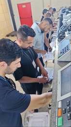 Servidores do TRE-DF realizam 18º Simulado de Urnas