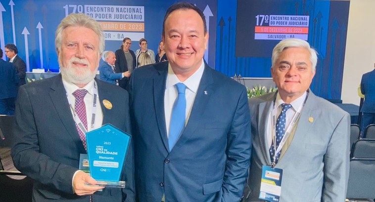 Autoridades participam do 17 Encontro Nacional no Poder Judiciário Evento acontece em Salvador
