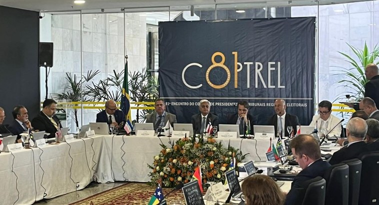 Presidentes se reúnem na tarde do segundo dia do 81° Coptrel A reunião é comandada pelo Presidente do TRE-DF e anfitrião do evento, Desembargador Roberval Be...