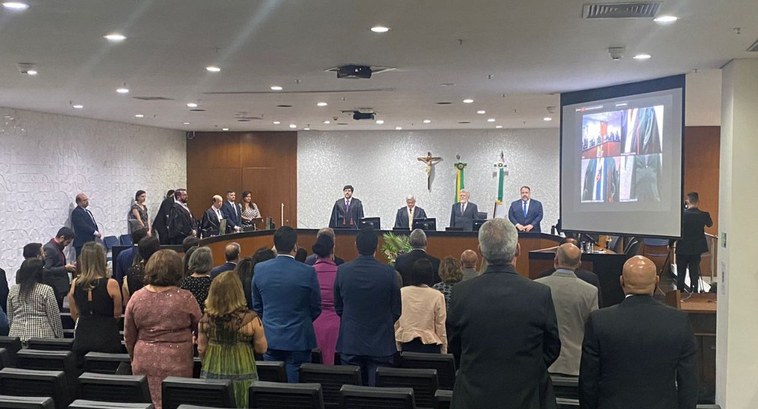 TRE-DF empossa Desembargador Mario-Zam no cargo de Vice-Presidente e Corregedor TRE-DF empossa Desembargador Mario-Zam no cargo de Vice-Presidente e Corregedor