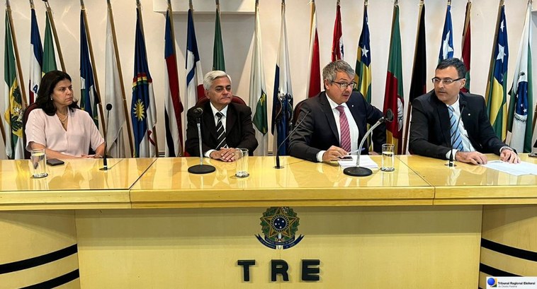 TRE-DF realiza sorteio de mapa de mídia de propaganda eleitoral do DF O sorteio realizado no evento definiu ordem de exibição da propaganda eleitoral das candidatas e...