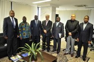 Visita da Comissão Nacional de Eleições de Moçambique ao Presidente do TRE-DF, Desembargador Rom...