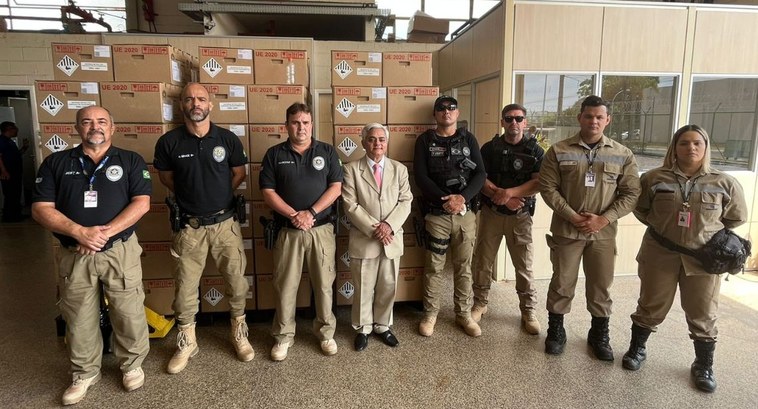 Presidente do TRE-DF destaca o trabalho desenvolvido pela SEPOJ na lacração de urnas Caberá à Policia Judicial do TRE-DF a coordenação do trabalho de escolta de magistrados que será...